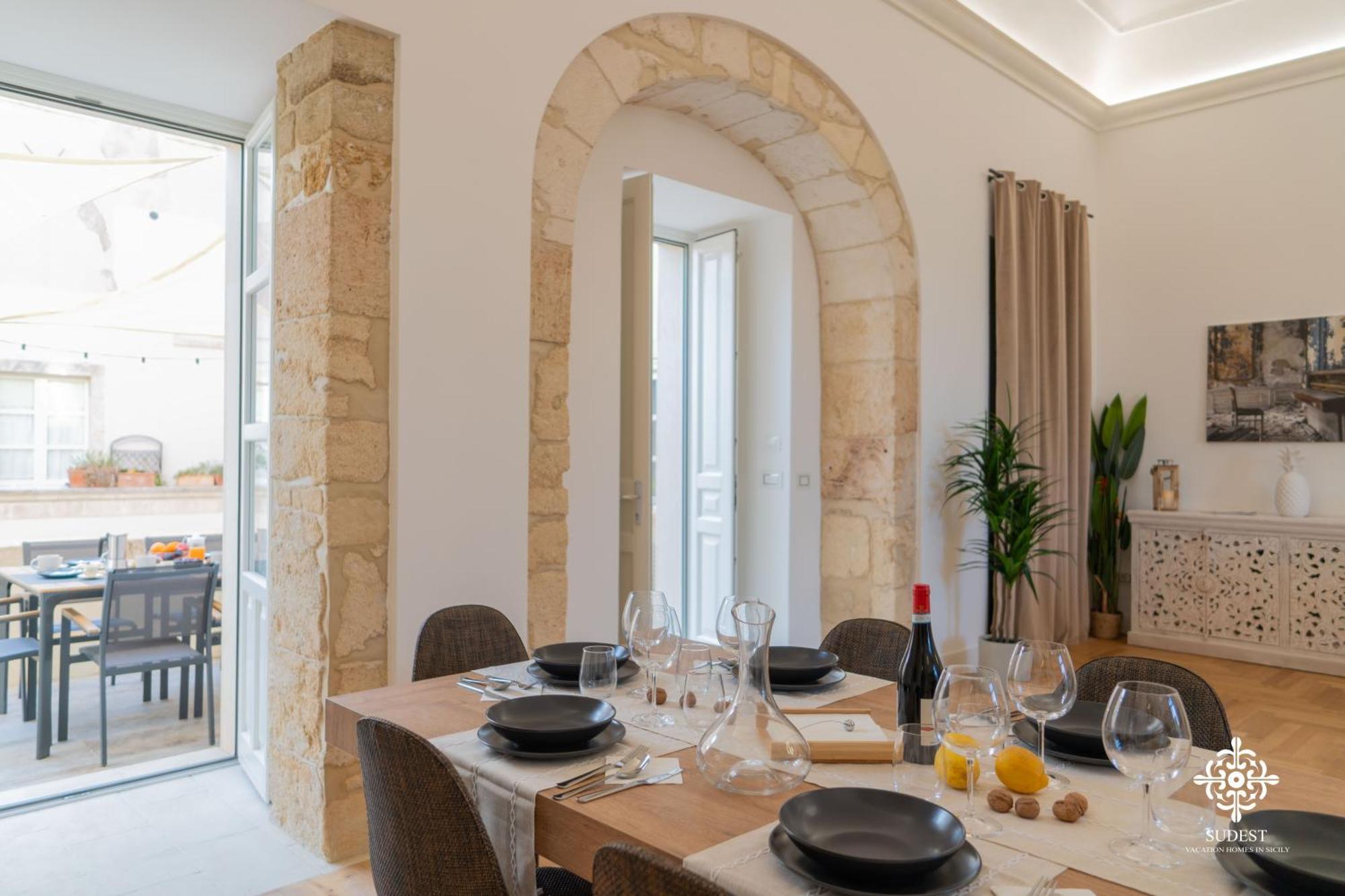 Apartamento Residenza Dumah - Elegante Dimora In Centro Syracuse Exterior foto